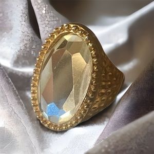 Vintage clear large faceted stone ring